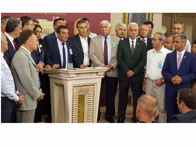 ULUSLARARASI İŞGÜCÜ KANUN TASARISINA KARŞI TBMMDE BASIN TOPLANTISI DÜZENLENDİ