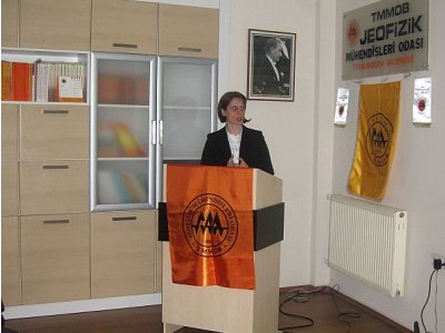 &#8220;MİKROTREMOR YÖNTEMİ VERİ TOPLAMA VE DEĞERLENDİRME&#8221; KURSU GERÇEKLEŞTİRİLDİ