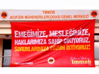<BR><BR>EMEĞİMİZE MESLEĞİMİZE HAKLARIMIZA SAHİP ÇIKIYOR SORUNLARIMIZA ÇÖZÜM İSTİYORUZ