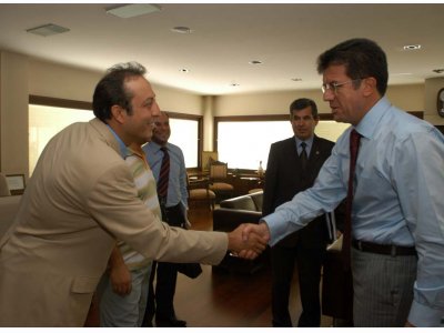 DENİZLİ BELEDİYE BAŞKANI SN NİHAT ZEYBEKÇİ VE BELEDİYE BAŞKAN YARDIMCISI SN DR MAHMUD GÜNGÖR`Ü MAKAMLARINDA ZİYARET