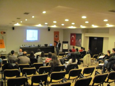 ZEMİNLERİN GEOTEKNİK VE JEOFİZİK ANALİZİ KURSU YAPILDI