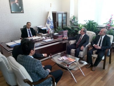 <BR>ELAZIĞ BELEDİYE BAŞKAN YARDIMCISI KAZİM ÖZGÜR İLE GÖRÜŞME YAPILDI