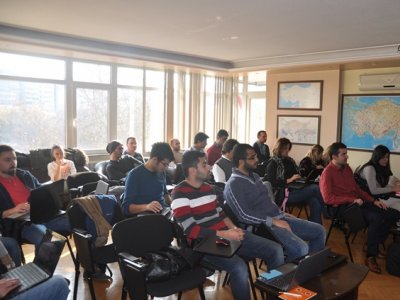 ÇOKKANALLI YÜZEY DALGASI MASW VE REMİ ANALİZİ KURSU ANKARADA GERÇEKLEŞTİRİLDİ
